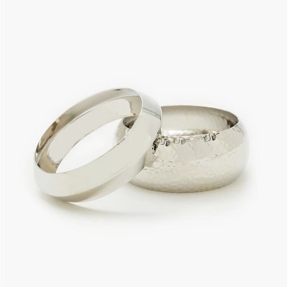 Silver Tone -Hammered Bangle Bracelet Set -NWT